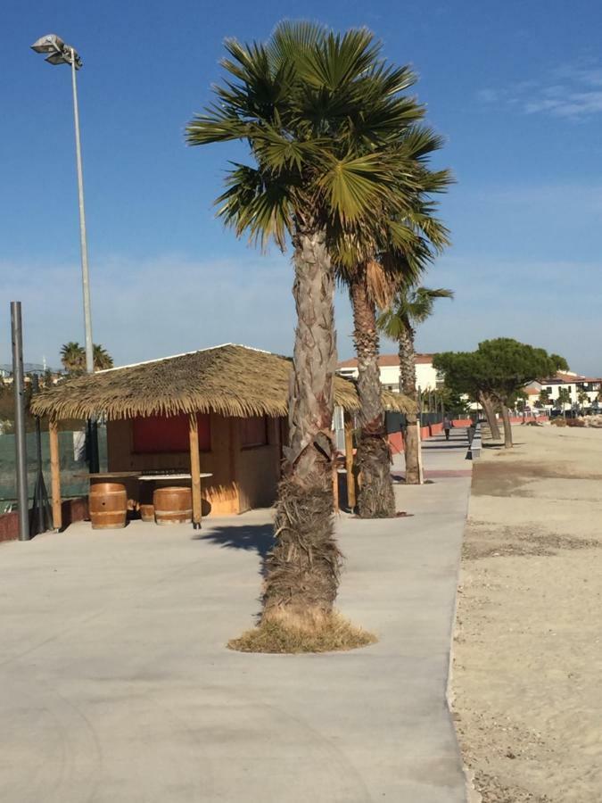 Apartamento Port Mezua Mèze Exterior foto
